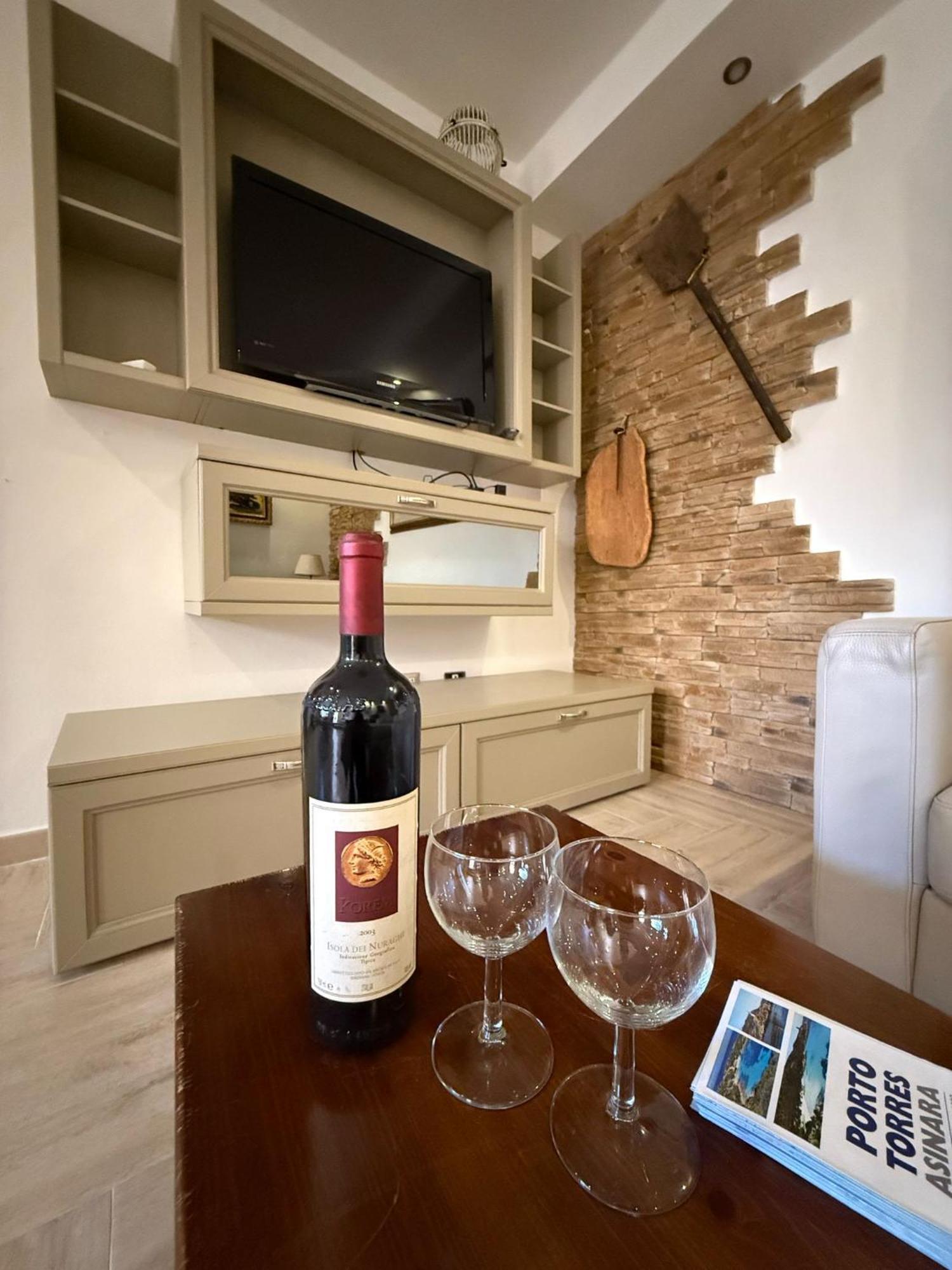 The Refuge Apartment Porto Torres Exterior photo